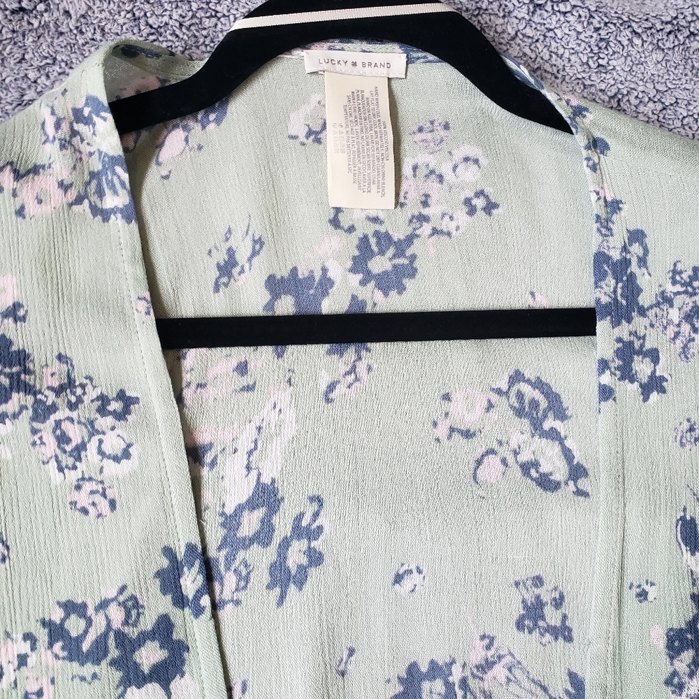 Lucky Brand Floral Cover Up - Picture 3 of 4